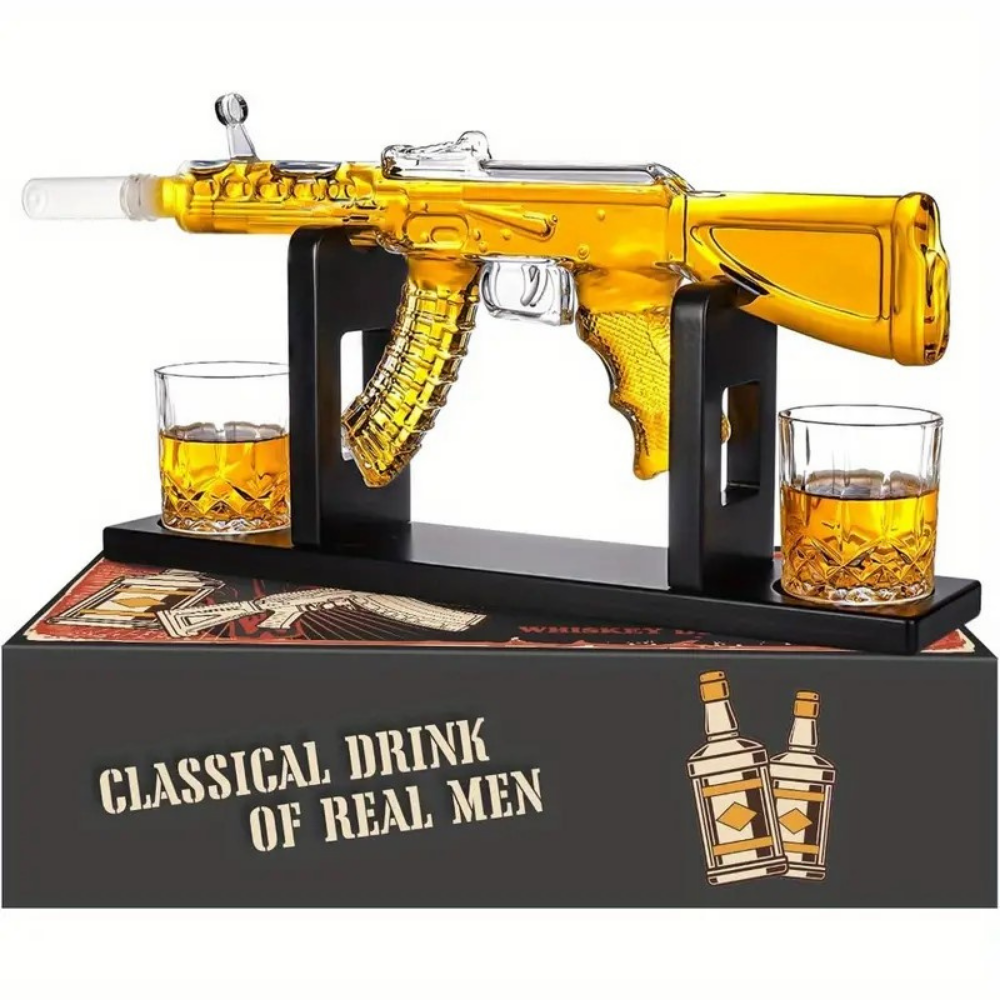 Premium Silah Şeklinde Cam Şişe ve Kadeh Seti | Koleksiyonluk Hediye – 2 Bardaklı Lüks Viski Şişesi (750 ml)