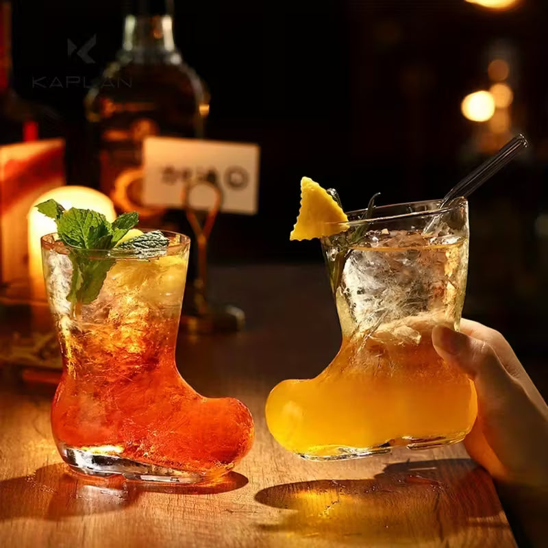 طقم من كوبين بتصميم على شكل قارب