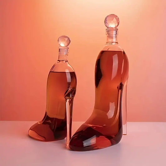 Yüksek Topuk Şeklinde Koleksiyonluk Cam Şişe – Lüks Dekantör (700ml) Valtea Home