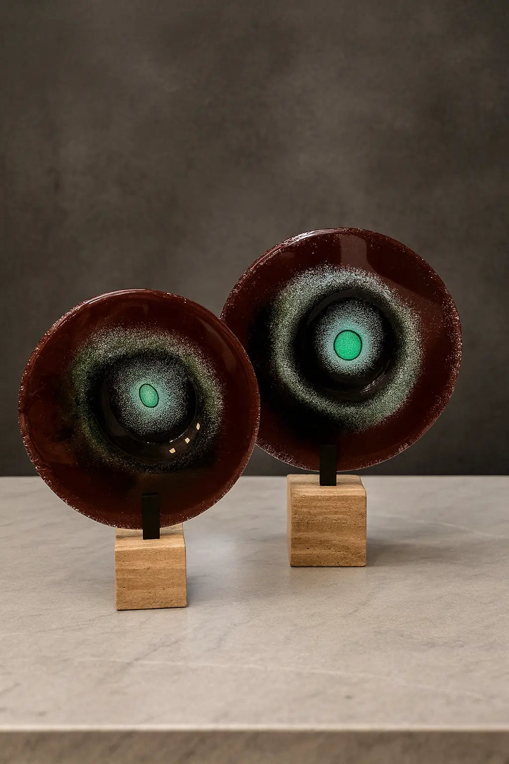 Solar Orbit Art Glass – Standlı Modern Dekoratif Cam Dekor Valtea Home