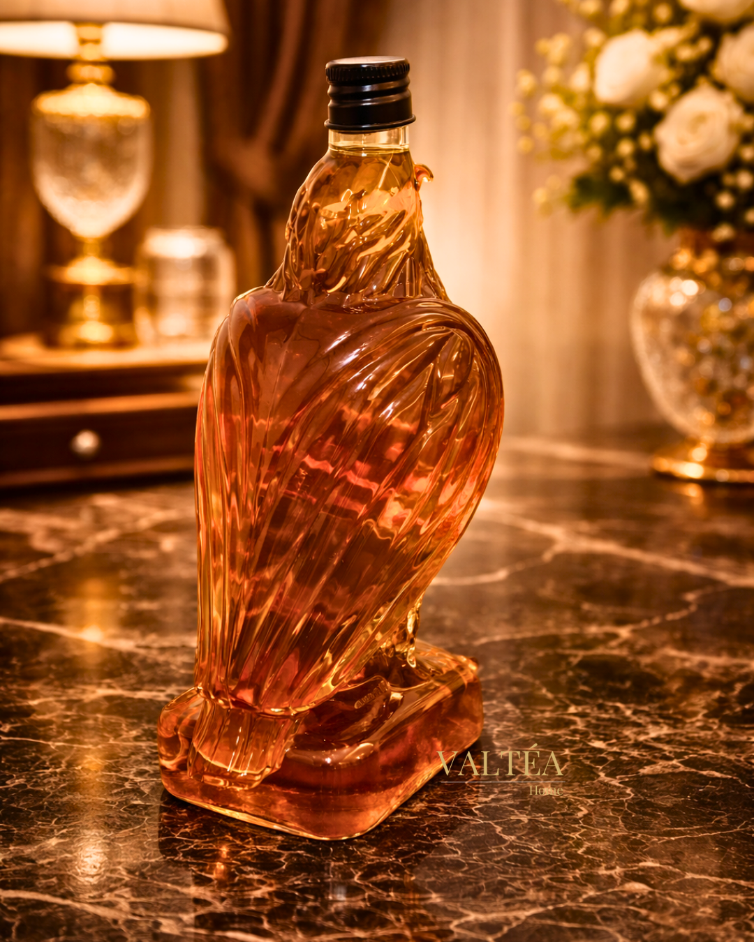 Kartal Şeklinde Cam Şişe – Lüks Koleksiyonluk Şişe (300 ml | 19 cm)