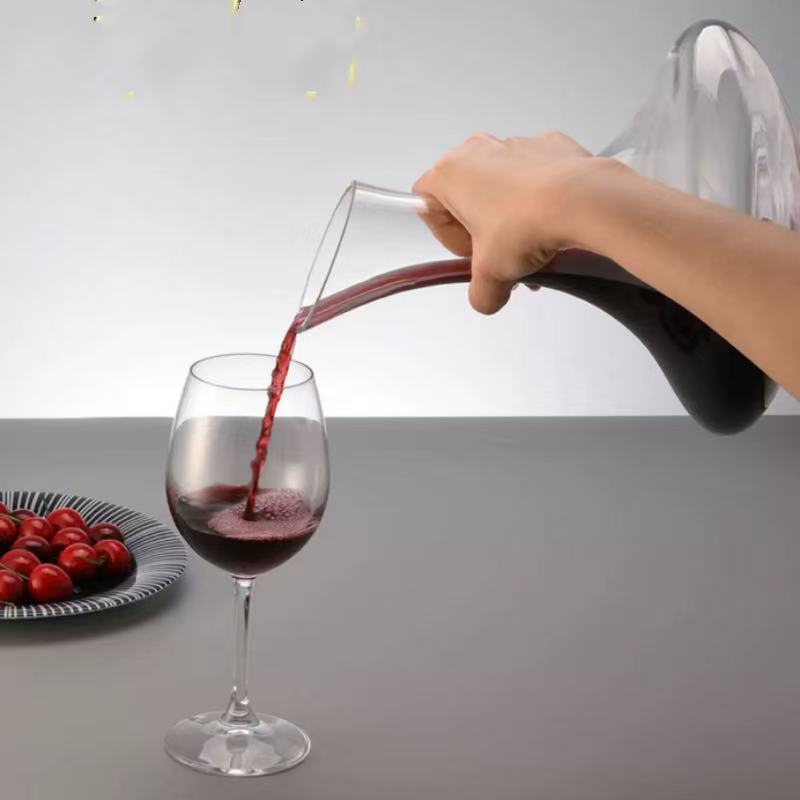 Valtea GrandeFlow Crystal Decanter – 1800 ml Şeffaf Cam Dispenser