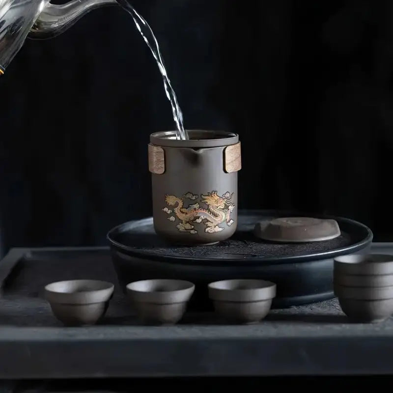 Renk Değiştiren Ejderha Çay Seti – Mor Kil | 1 Çaydanlık + 6 Fincan + Filtre + Kapak - VALTEAÇay Bardağı SetiÇay Bardağı Seti